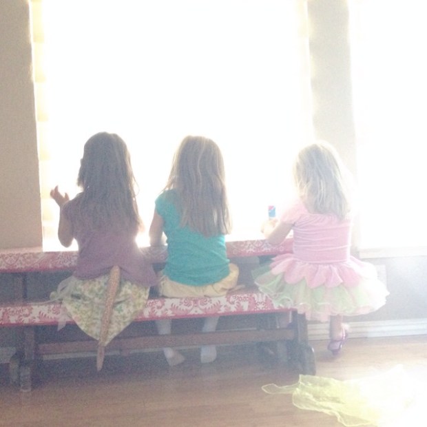 three little girlies